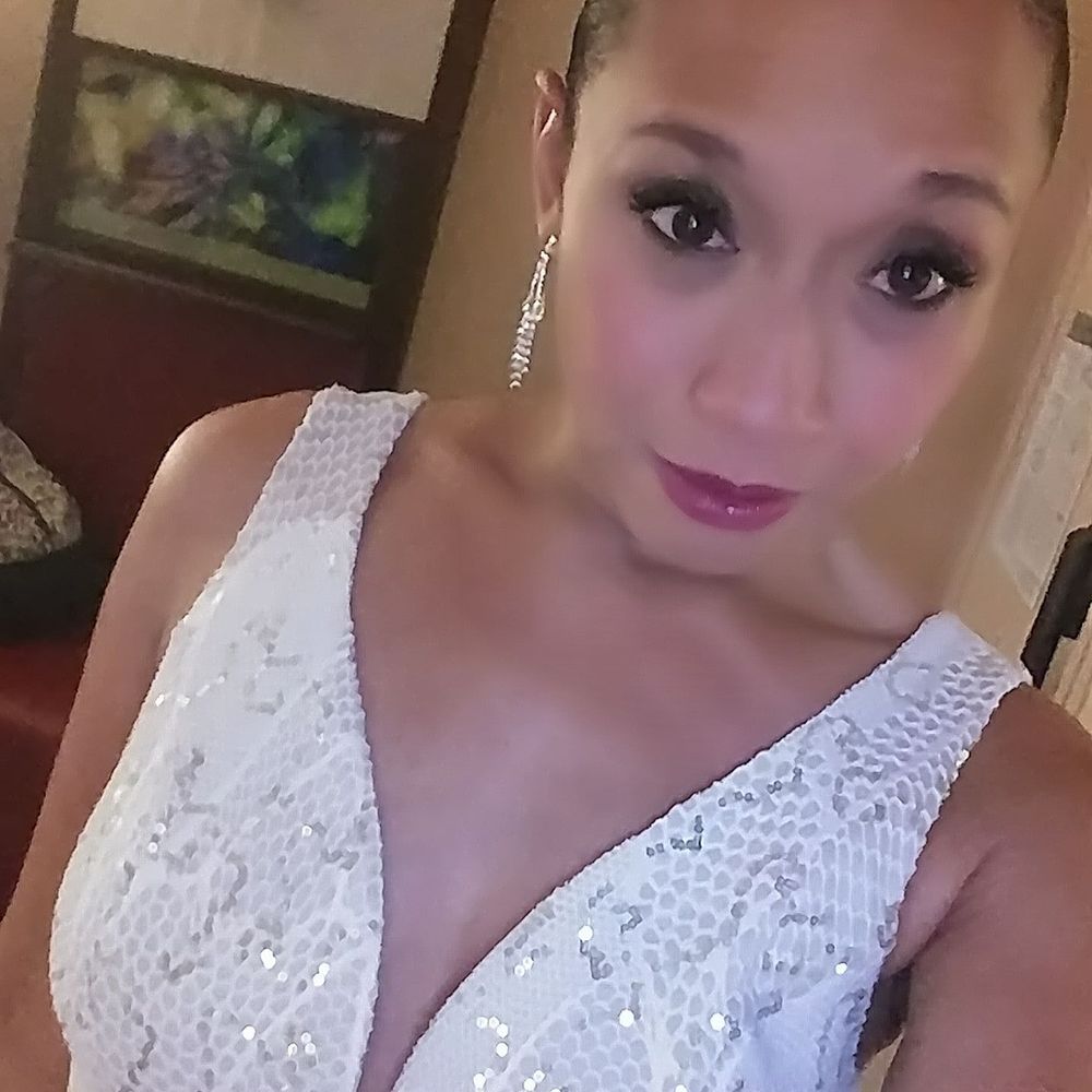 Meet your Posher, Mariko